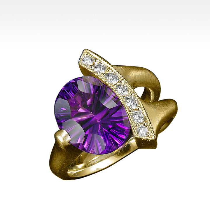 "Poise" Amethyst Ring with Ideal Cut Diamonds in 14K Yellow Gold - Lyght Jewelers 10040 W Cheyenne Ave Ste 160 Las Vegas NV 89129